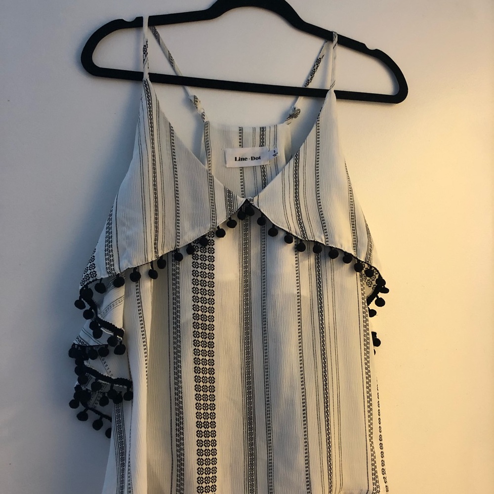 Line & Dot Off The Shoulder Top